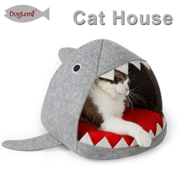 China Pet Supplies Cat Condo Shark Design Cat Cave con alfombrilla extraíble